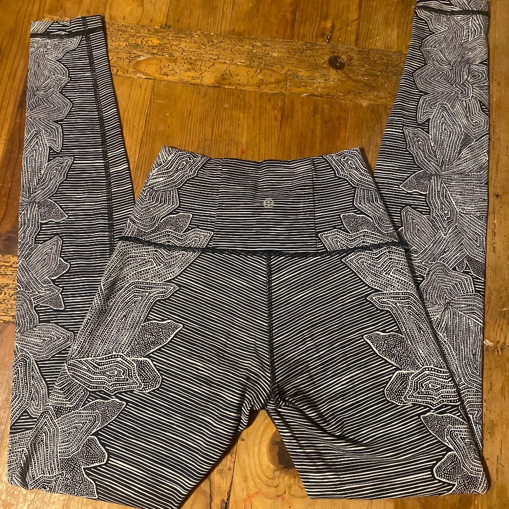 Lululemon Yoga Pants Size 6